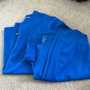 Beyond scrubs scrub set top bottom pants royal blue m medium joggers like new
